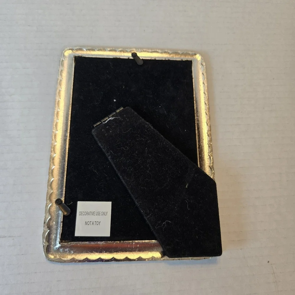 Green Tree Gallery picture frame 4x6 Silver Color Rectangle‎ Free Standing